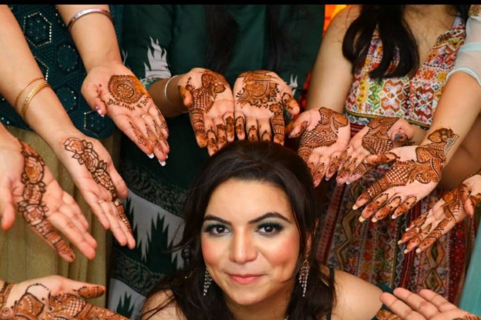 Mehendi ..green shades