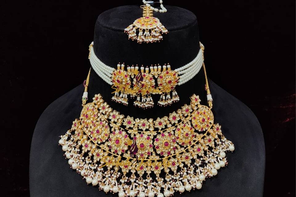 Mala Pendal Set