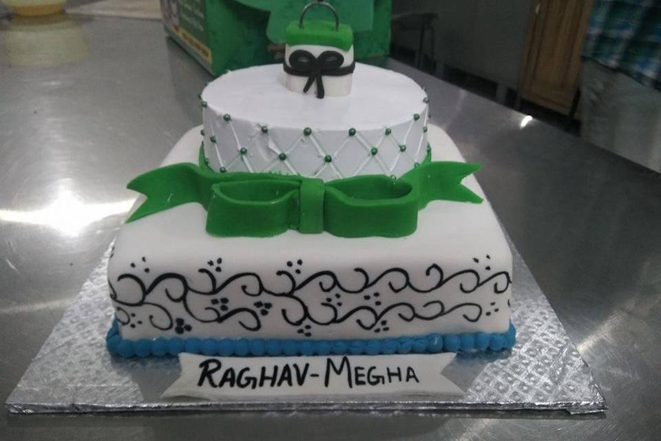 Yochana's Cake Delight! : Raghav turns 9