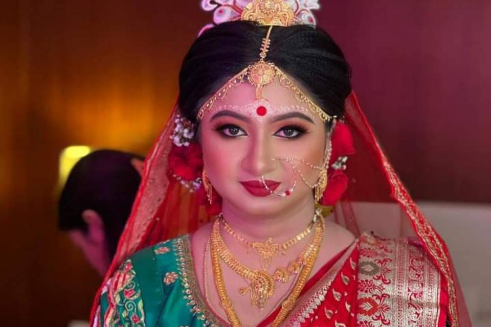 Bridal makeup