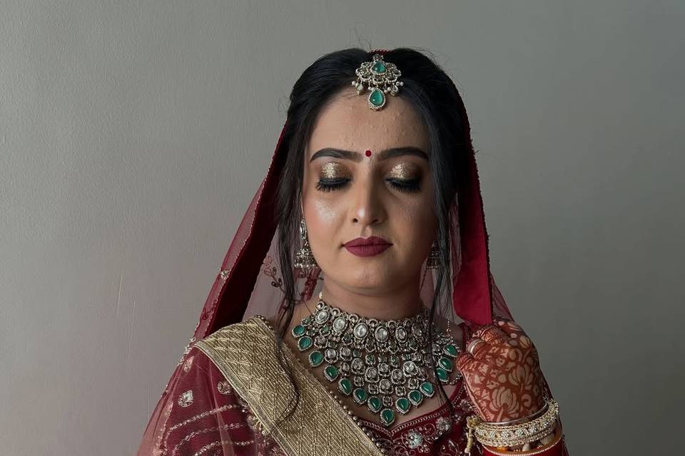 Bridal makeup