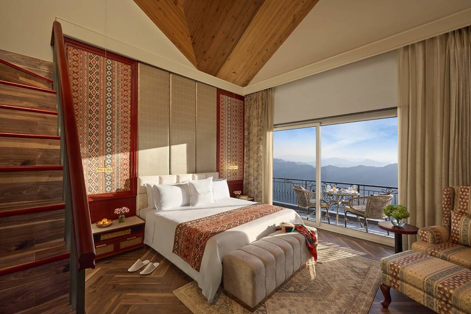 Suite Room with Balcony