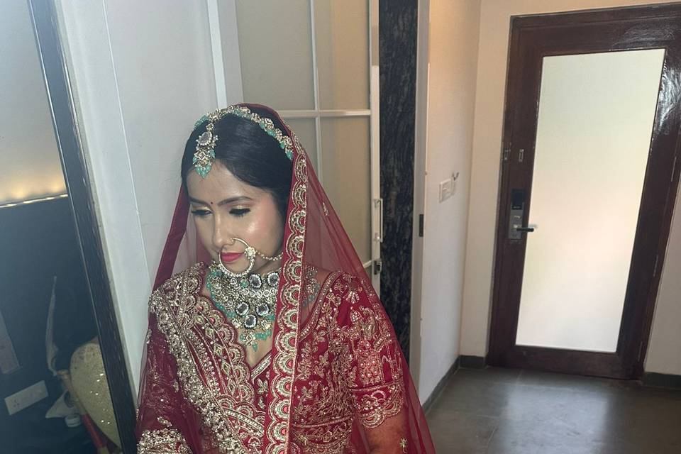 Bridal makeup