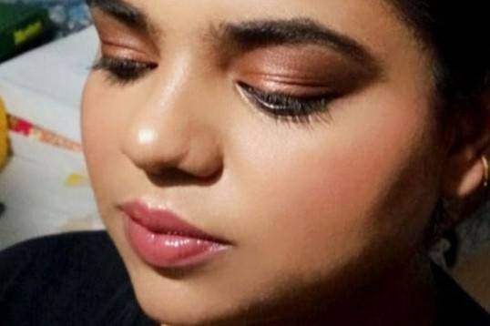 Party makeup
