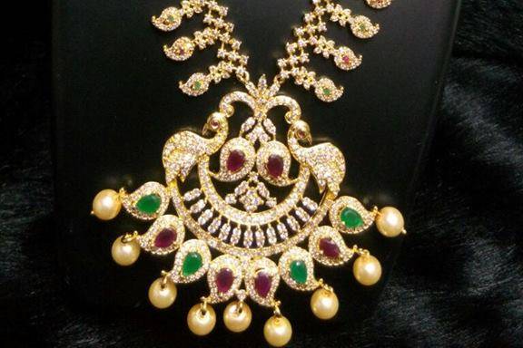 Gold jewellery