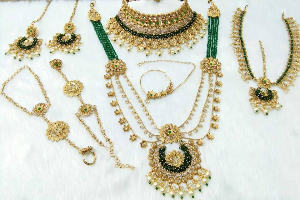 Bridal jewellery