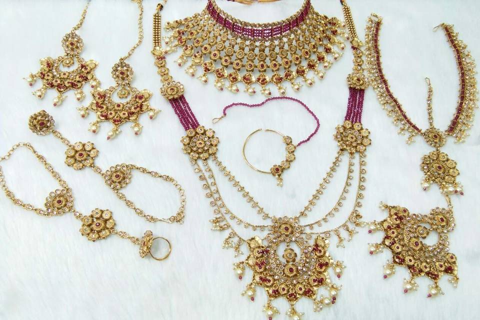 Bridal jewellery