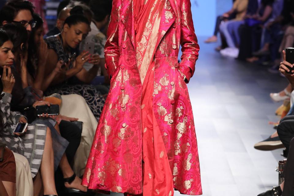 Pink banarasi sari & trench