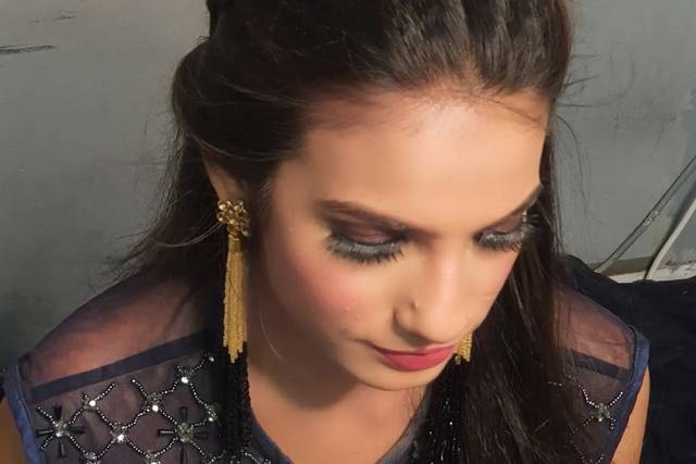 Party makeup