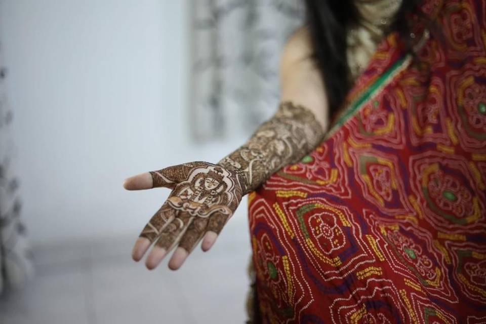 Designer mehendi