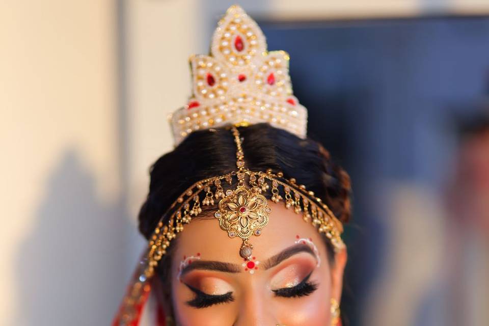 Bridal makeup