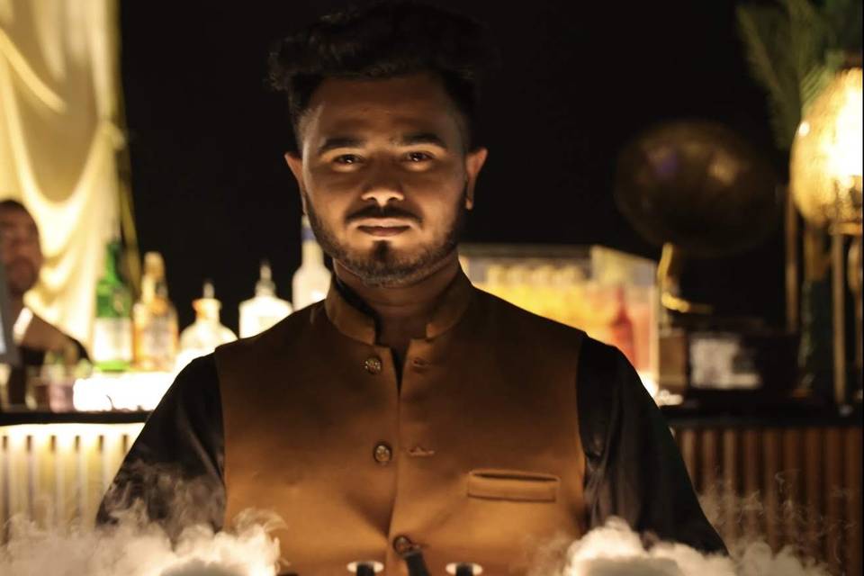 Premium Smoke-Infused Cocktail