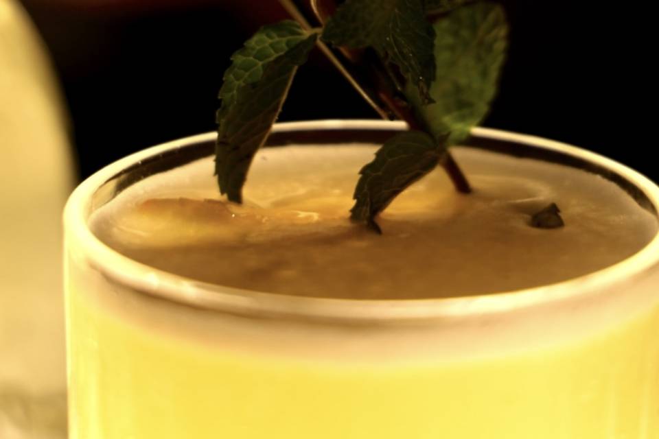 Luxury Mocktail & Bartender Ex