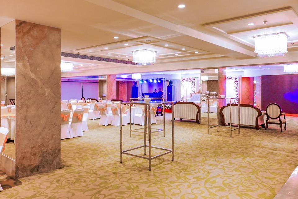 Banquet hall