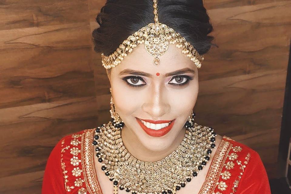 Bridal makeup