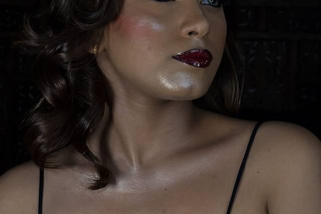 Party makeup