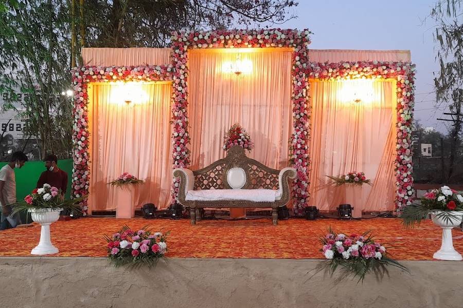 Stage decor