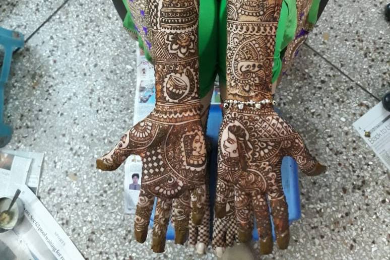 Bridal mehndi art