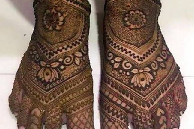 Designer mehendi