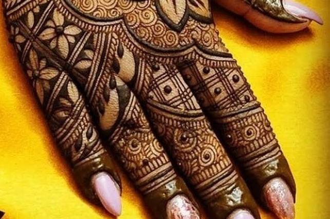 Designer mehendi