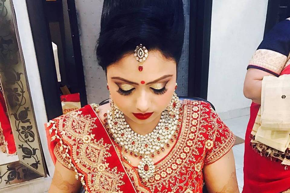 Bridal makeup