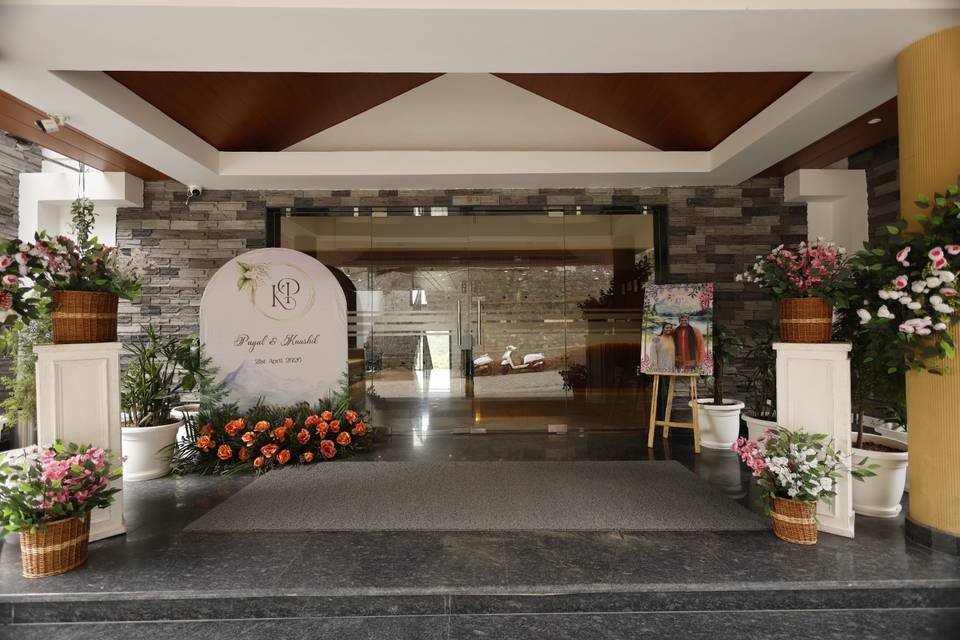 Entrance decor