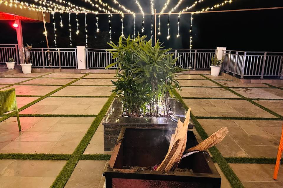 Lawn area