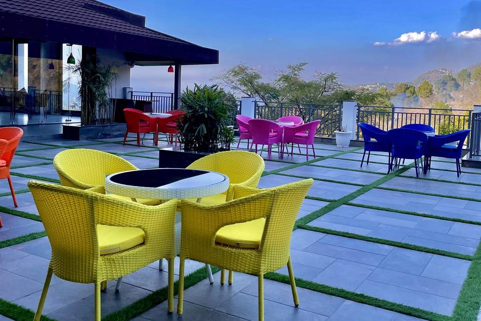 Rooftop Hotel
