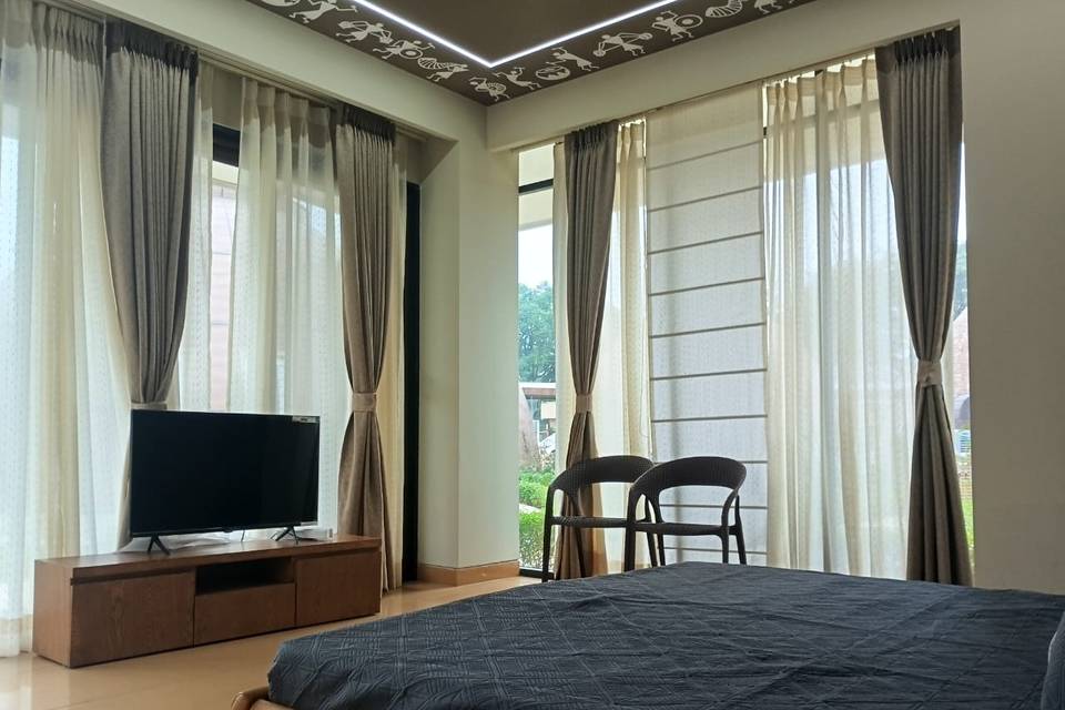 Accommodation