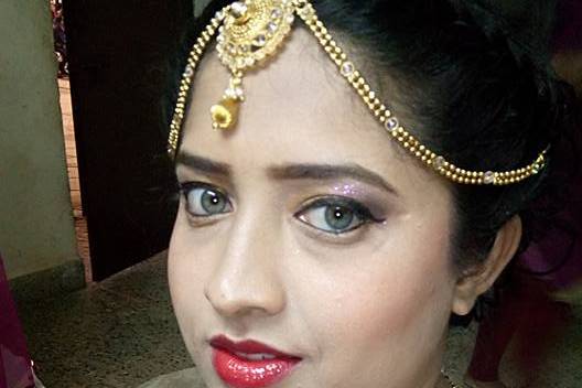 Bridal makeup