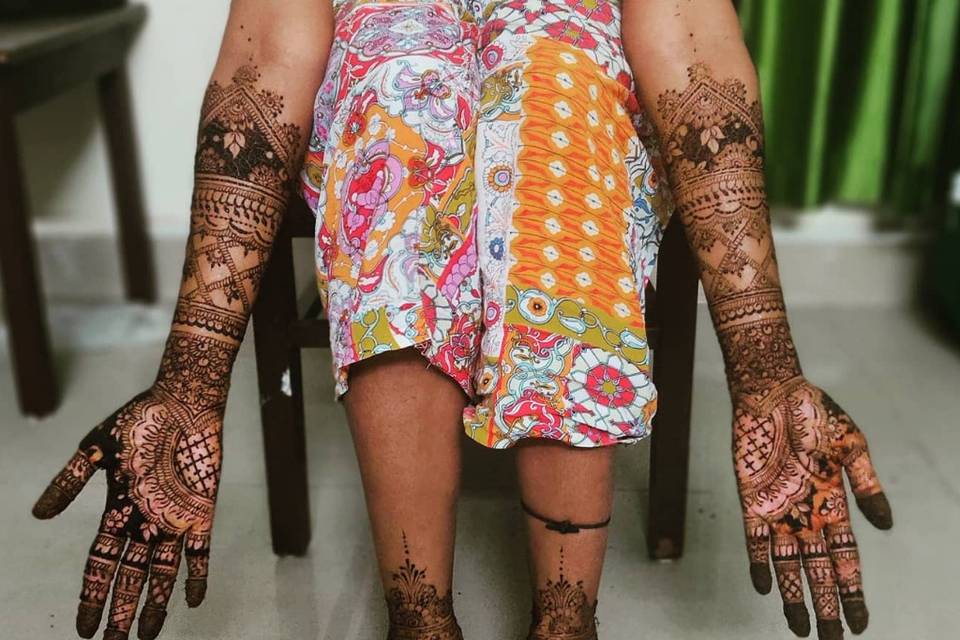 Bridal henna