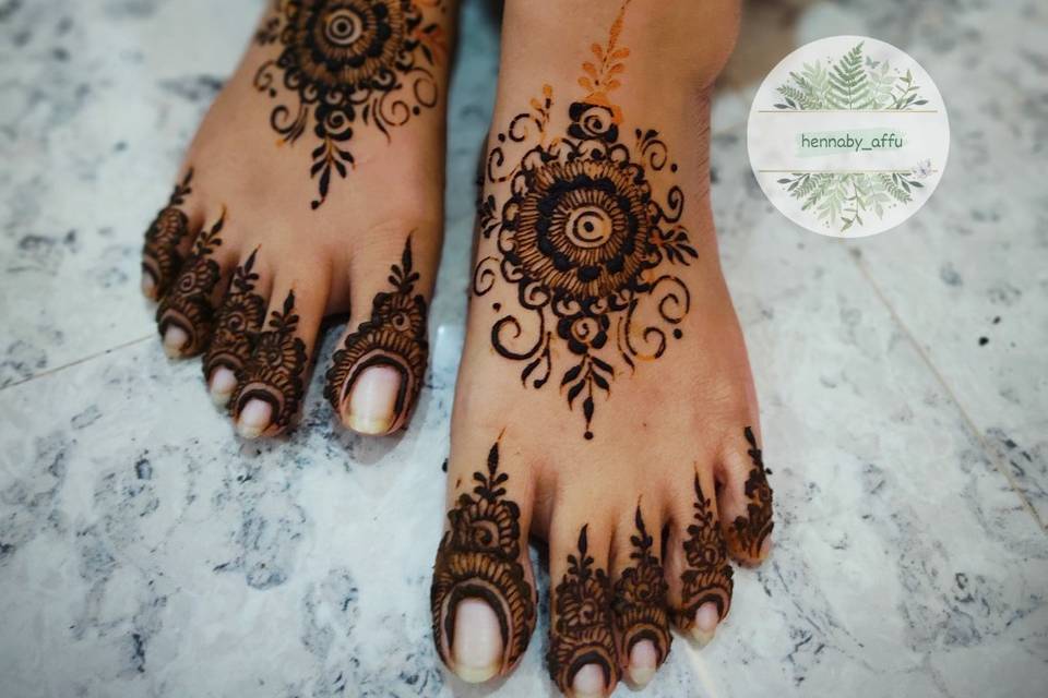 Henna for feet