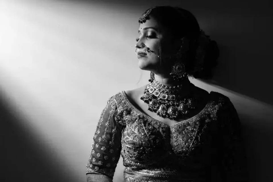 Candid bridal