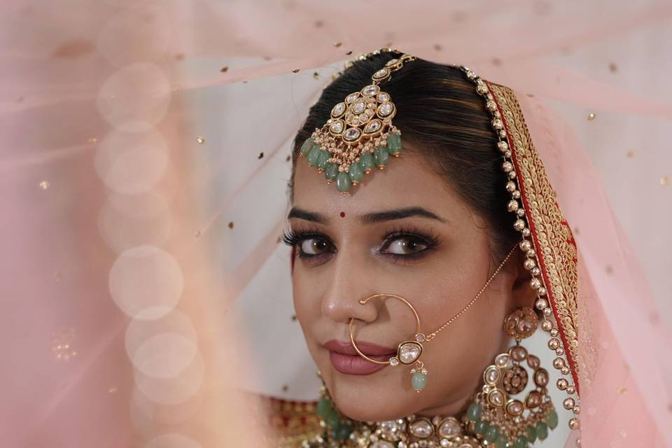 Bridal makeup