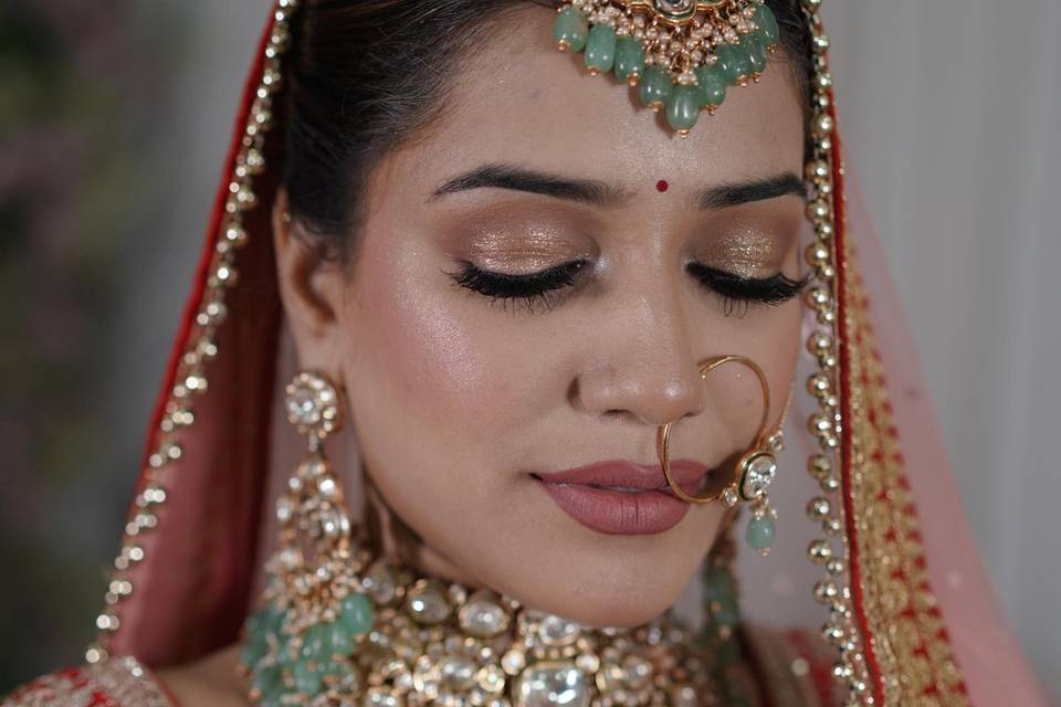 Bridal makeup