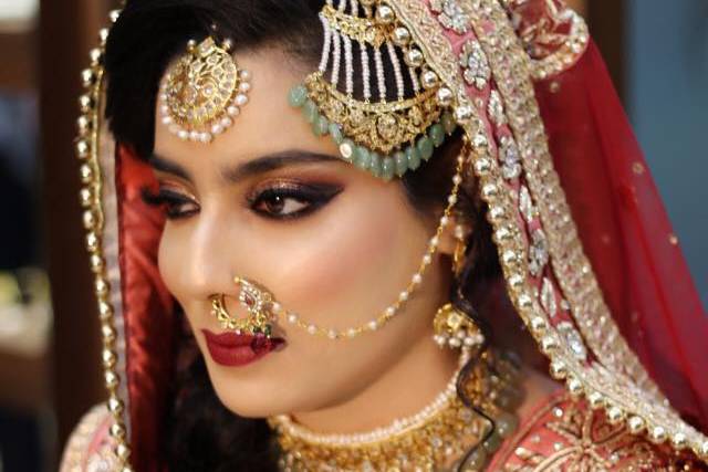 Bridal makeup
