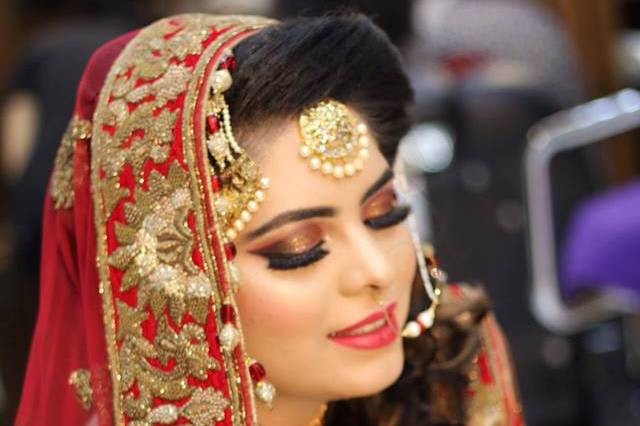 Makeup by Komal Khan