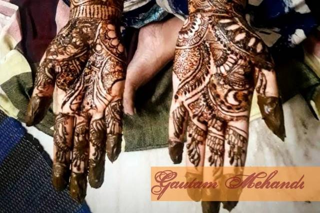 Rojina🌸|| Mehendi Artist Kolkata (@mehendibyrojina) • Instagram photos and  videos