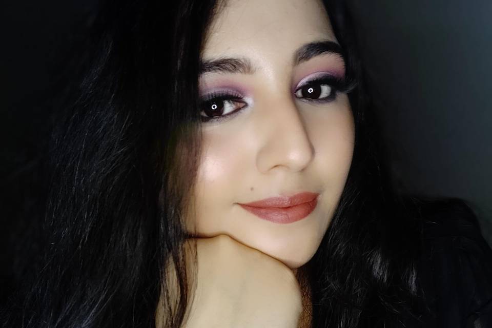 Makeup Artist Minal Setia, Dwarka