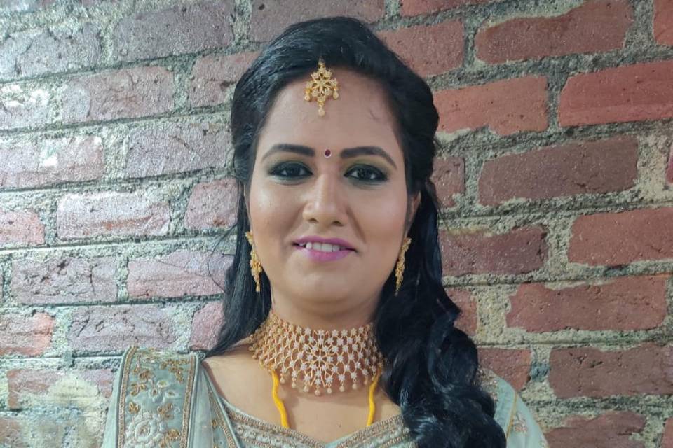 Bridal makeup