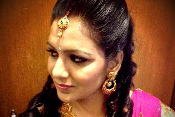 Pooja Beauty Parlour