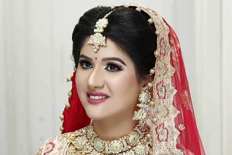 Bridal makeup