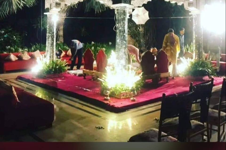 Wedding mirror Mandap