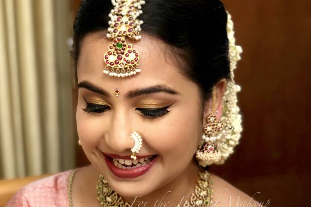 Happy Brides are the pretties!