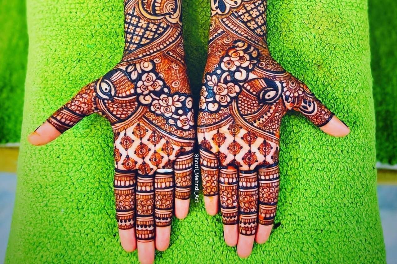 How to promote my mehndi designs to gain customers - Quora