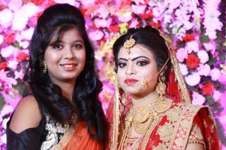Pretty Women by Sujata