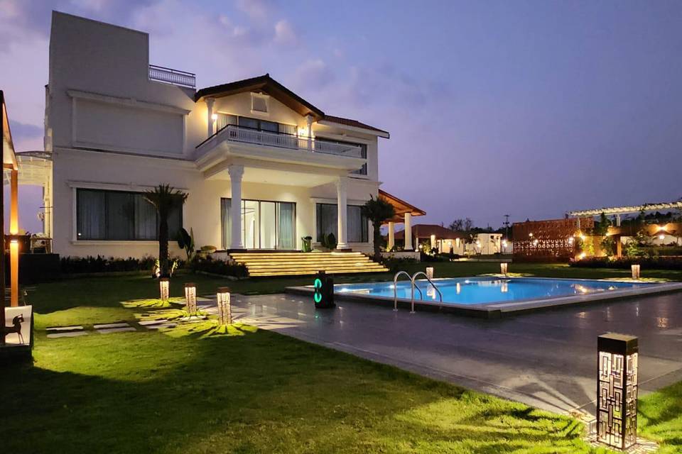 Boppanas Luxury Farms