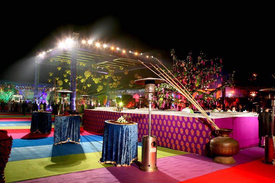 Wedding decor and lighting