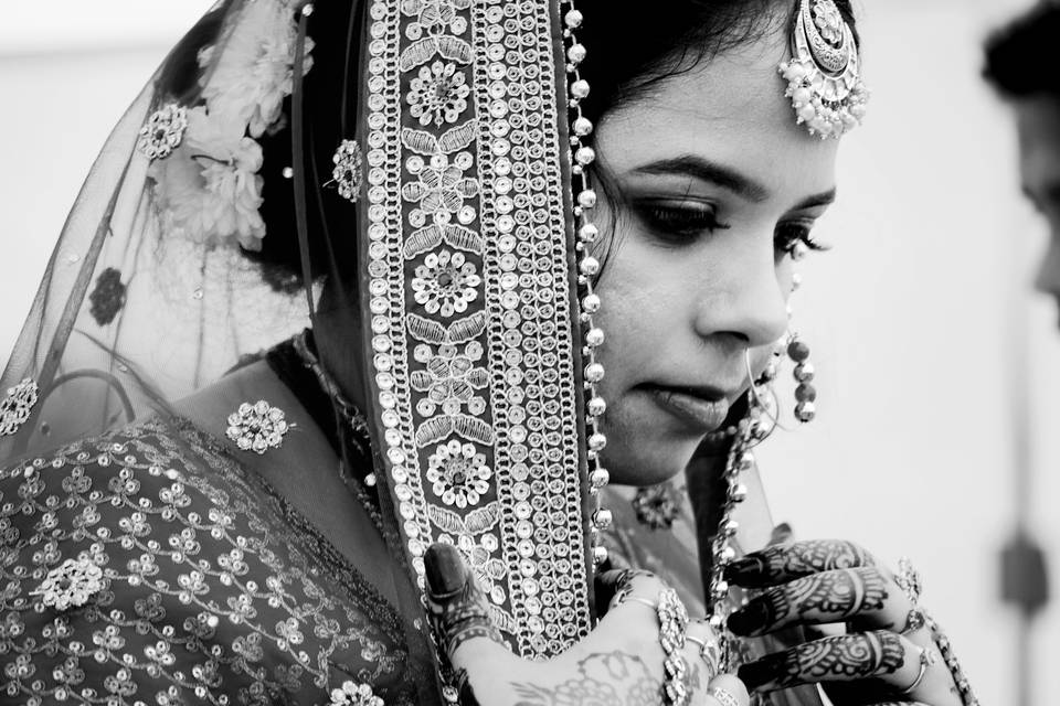 Shy glances in monochrome