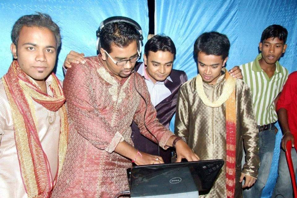 DJ Rahul Srivastav, Manikonda